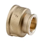 Réz szűkítő, belső-belső menetes, 6/4"-5/4" Outlet
