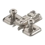 Blum 173L8300 Eurocsavaros keresztalakú szerelőtalp Újdonság