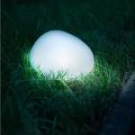 Expressz szállítás Leszúrható szolár lámpa - kavics forma - matt üveg - 165 x 142 x 115 mm - melegfehér LED