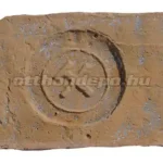 Legkelendőbb FabroStone, Rustica címeres tégla 9, 25x15x2 cm