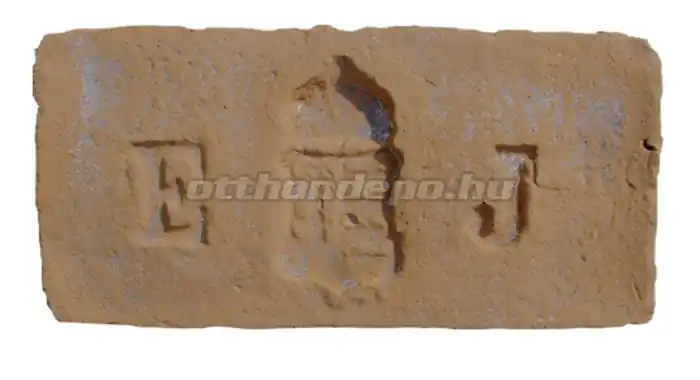Olcsó FabroStone, Rustica címeres tégla 6, 25x15x2 cm