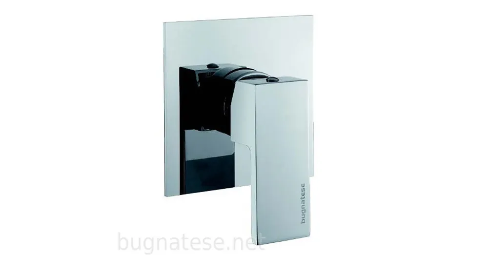 Bugnatese Tetris fal alatti zuhanycsaptelep komplett, szálcsiszolt nikkel 9130NS Népszerű