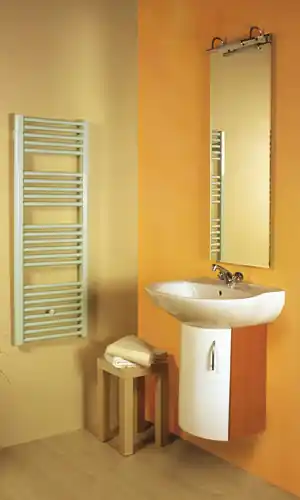 Gyors kiszállítás Ravak Optima rozsdamentes acél radiátor (rozsdamentes acél, 790x450 mm, 226)Ravak