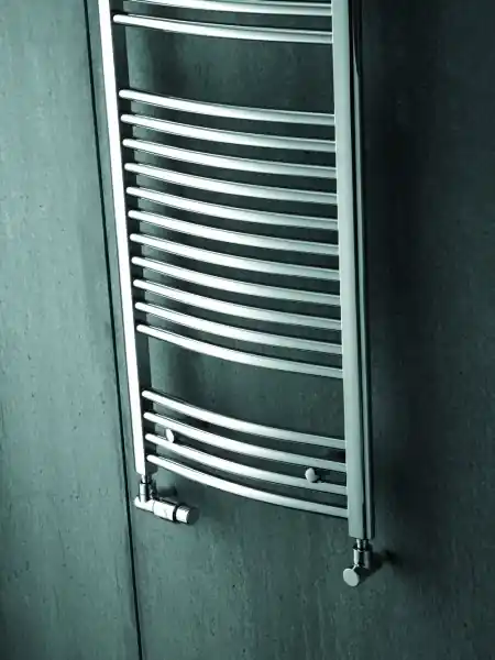 Gyors szállítás Zehnder Aura íves króm fürdőszobai csőradiátor (337 W, 595x775 mm, #PBTCZ 800x600) PBTCZ-080-060Zehnder