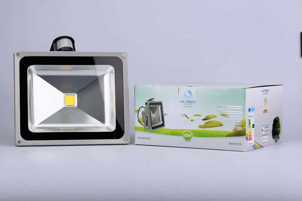 M-Tech 50W 4500lm, 230V, IP65, 6500K, hideg fehér reflektor mozgásérzékelős MTL715M-tech Utolsó esély