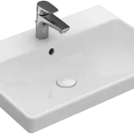 Szuper akció Villeroy & Boch Avento 60x47 cm mosdó CeramicPlus felülettel 4158 60 R1 (415860R1)Villeroy & Boch