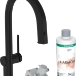Azonnal elérhető Hansgrohe Aqittura M91 Vízszűrős konyhai csaptelep 210, kihúzható zuhanyfejjel, 1jet, indulókészlet, matt fekete 76801670Hansgrohe