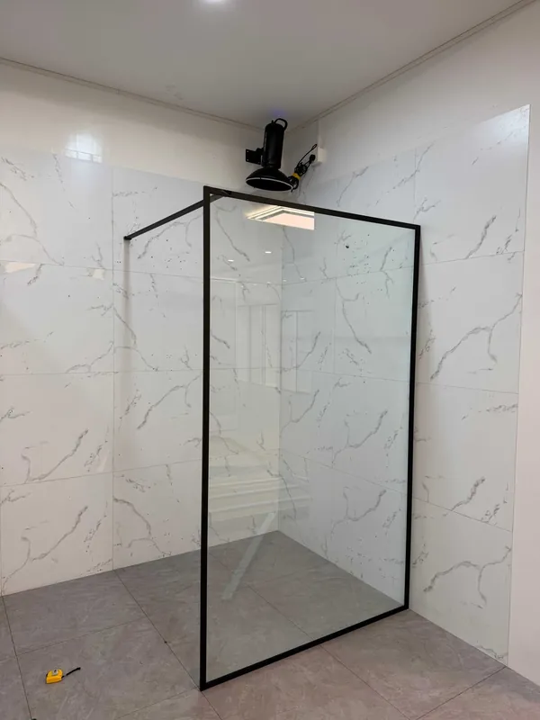 Legkelendőbb Inspiro Design Liberta 120 cm Walk-In Black zuhanyfal, fekete ZUWB-120Inspiro Design